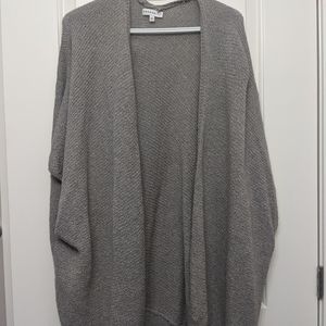 Sleeveless Cardigan